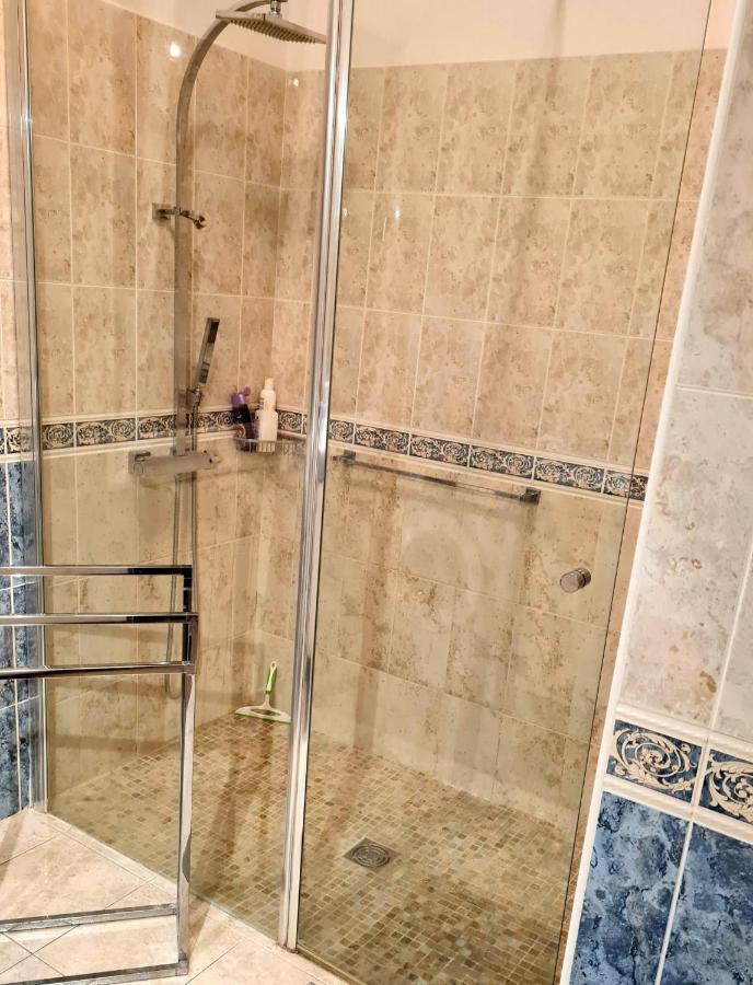سُت Grand Appartement 109M2 Vue Sur Quai Centre Ville,Wifi المظهر الخارجي الصورة